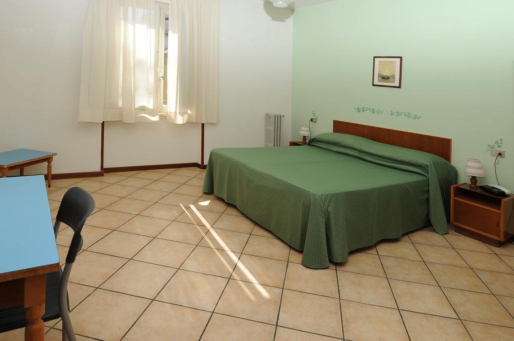 Hotel Marina Montecatini Terme Room photo